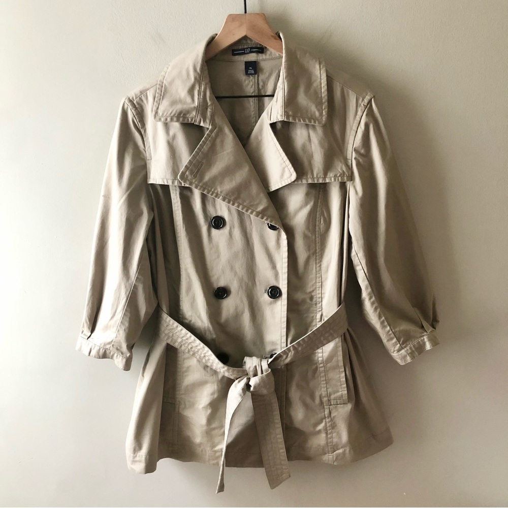 GAP 3/4 Length Sleeve Khaki Trench Coat